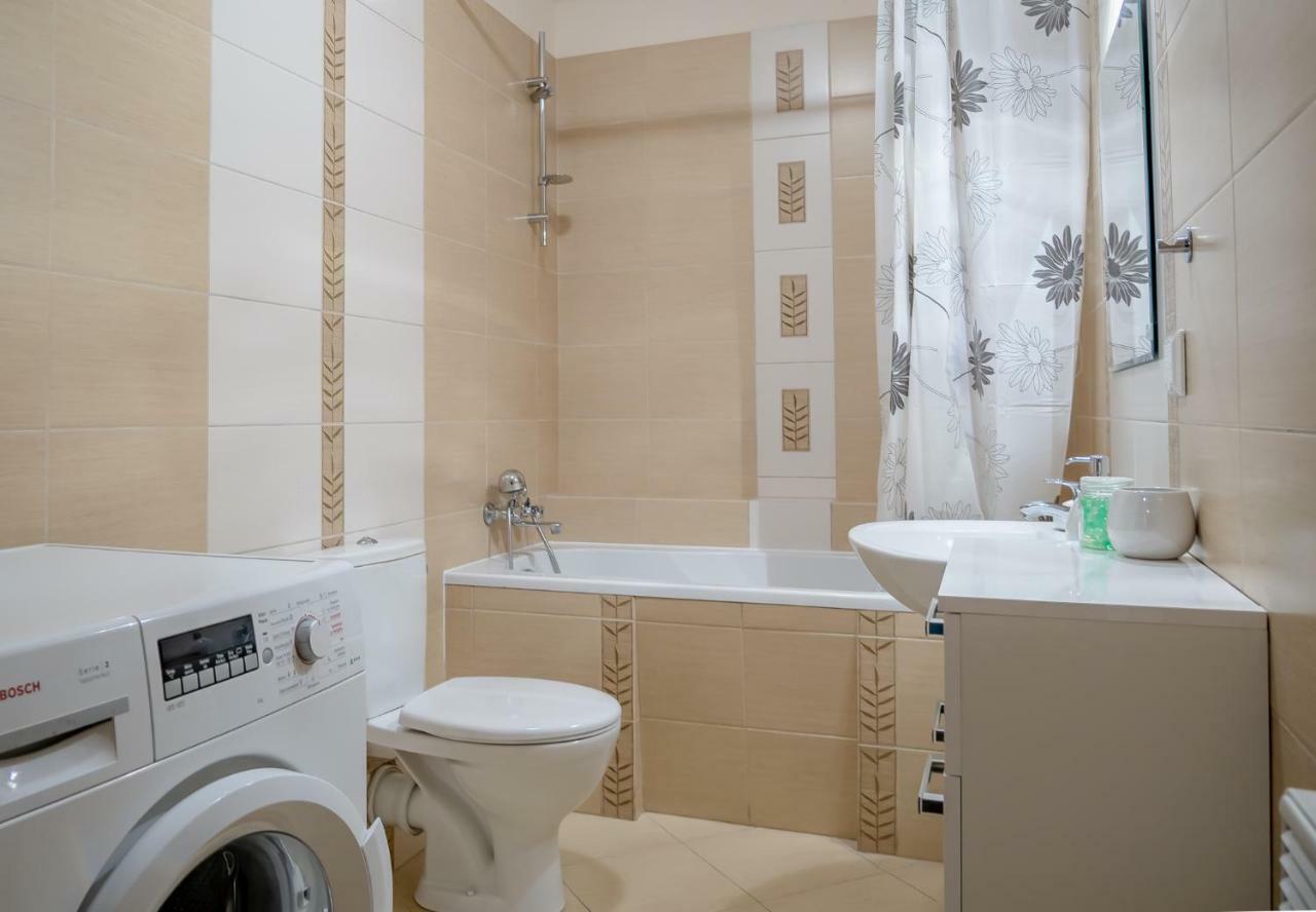 Dream Bay Apartment กดัญสก์ ภายนอก รูปภาพ